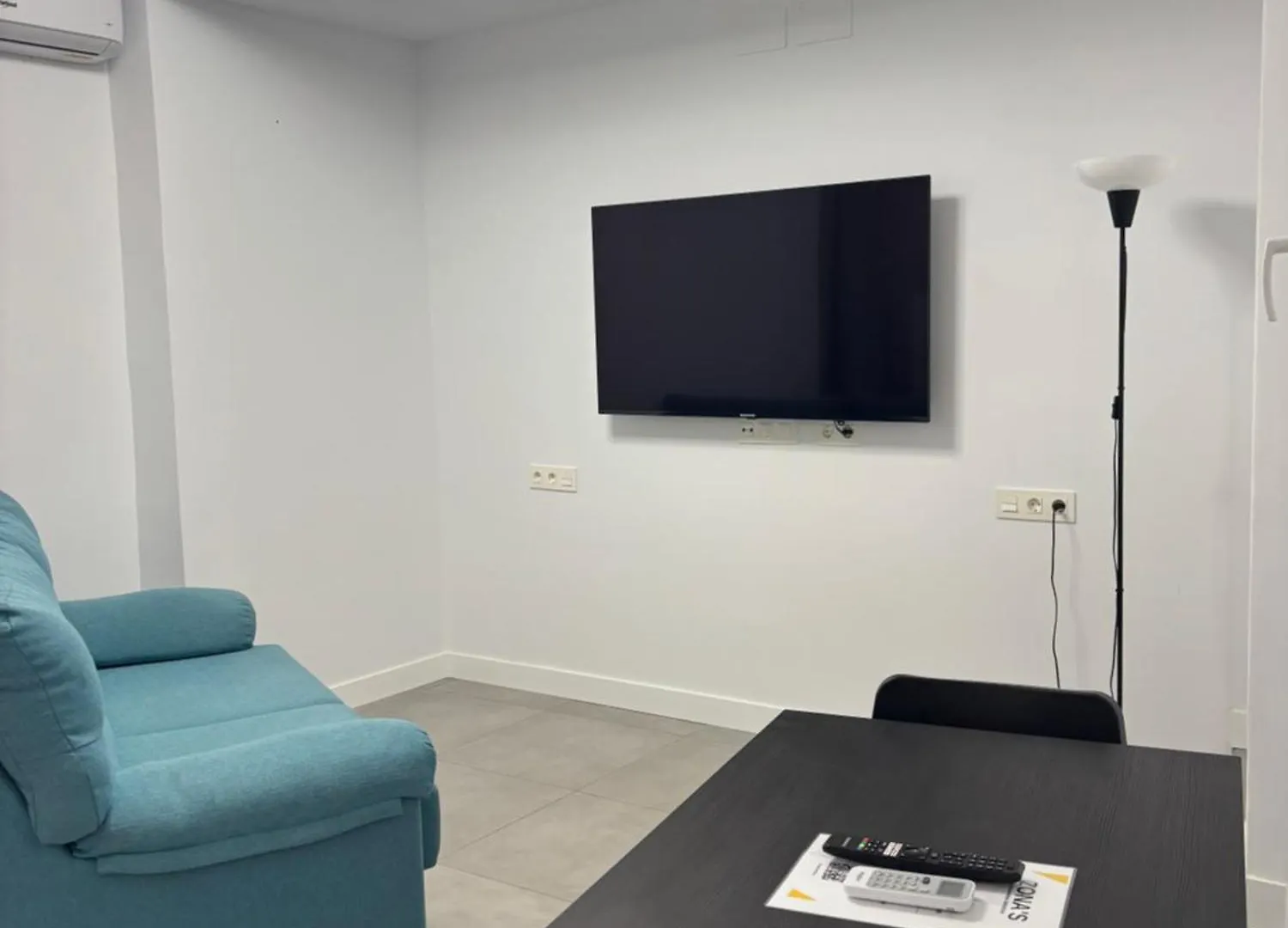 Apartamento 2 A 10 Minutos Caminando De La Estacion De Bus Y Tren Maria Zambrano Malaga Apartment